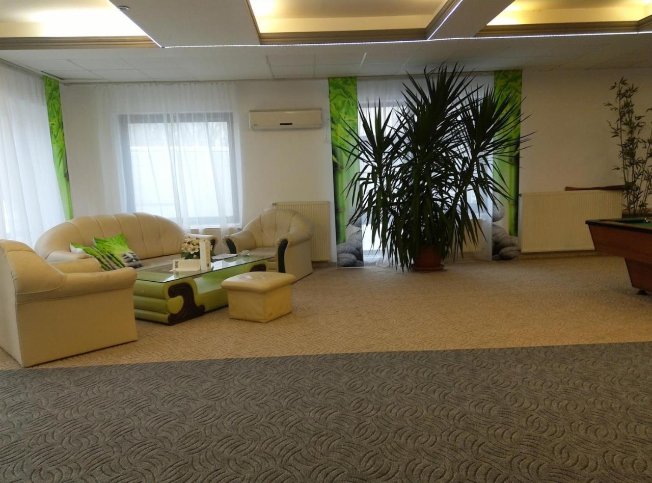 Mezőkövesd Zsory Hotel Zen & Spa מראה חיצוני תמונה